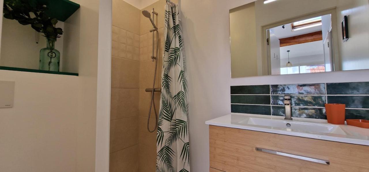 Apartment En Bord De 3 *